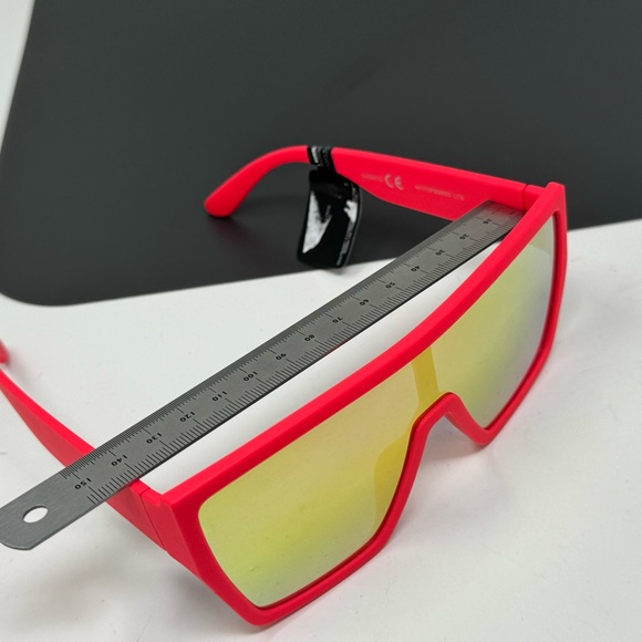 Steve Madden Shield Sunglasses pink oversized retro mirrored neon pink main image 5